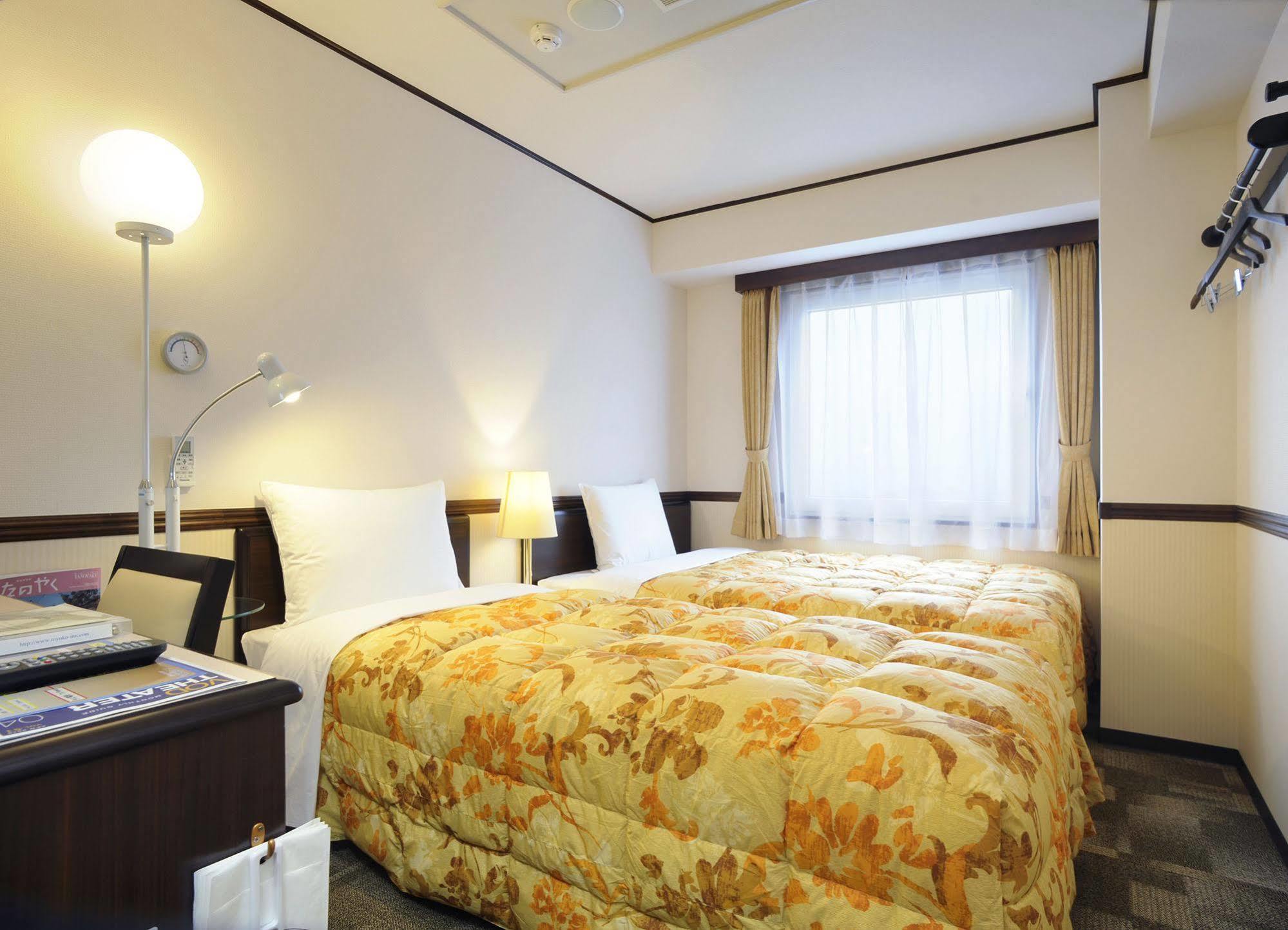 Toyoko Inn Utsunomiya Ekimae No 1 Eksteriør billede